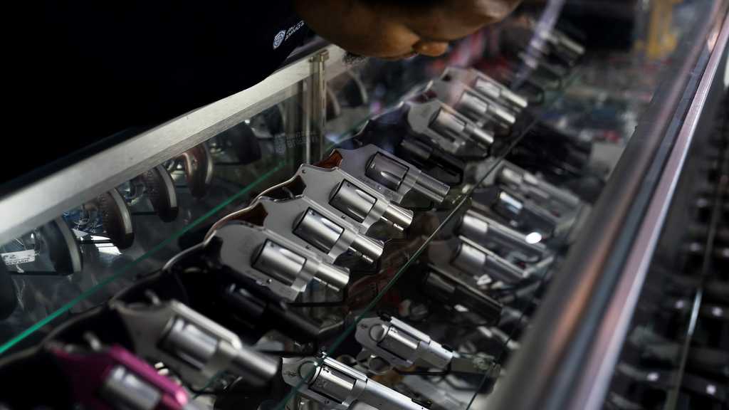 California's ban on carrying guns in most public places to take effect despite legal challenge