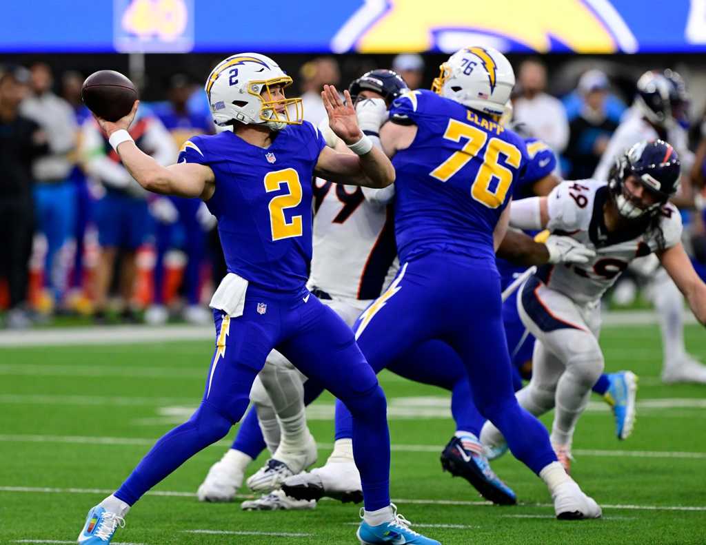 Denver Broncos face Los Angeles Chargers in pivotal New Year's Eve matchup