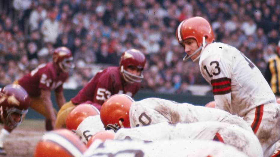 Frank Ryan, Last Cleveland Browns Championship-Winning Quarterback, Passes Away at 87