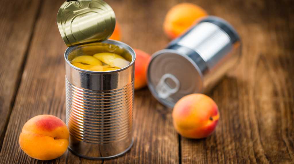 How to Make Flavored Syrups Using Canned Fruit